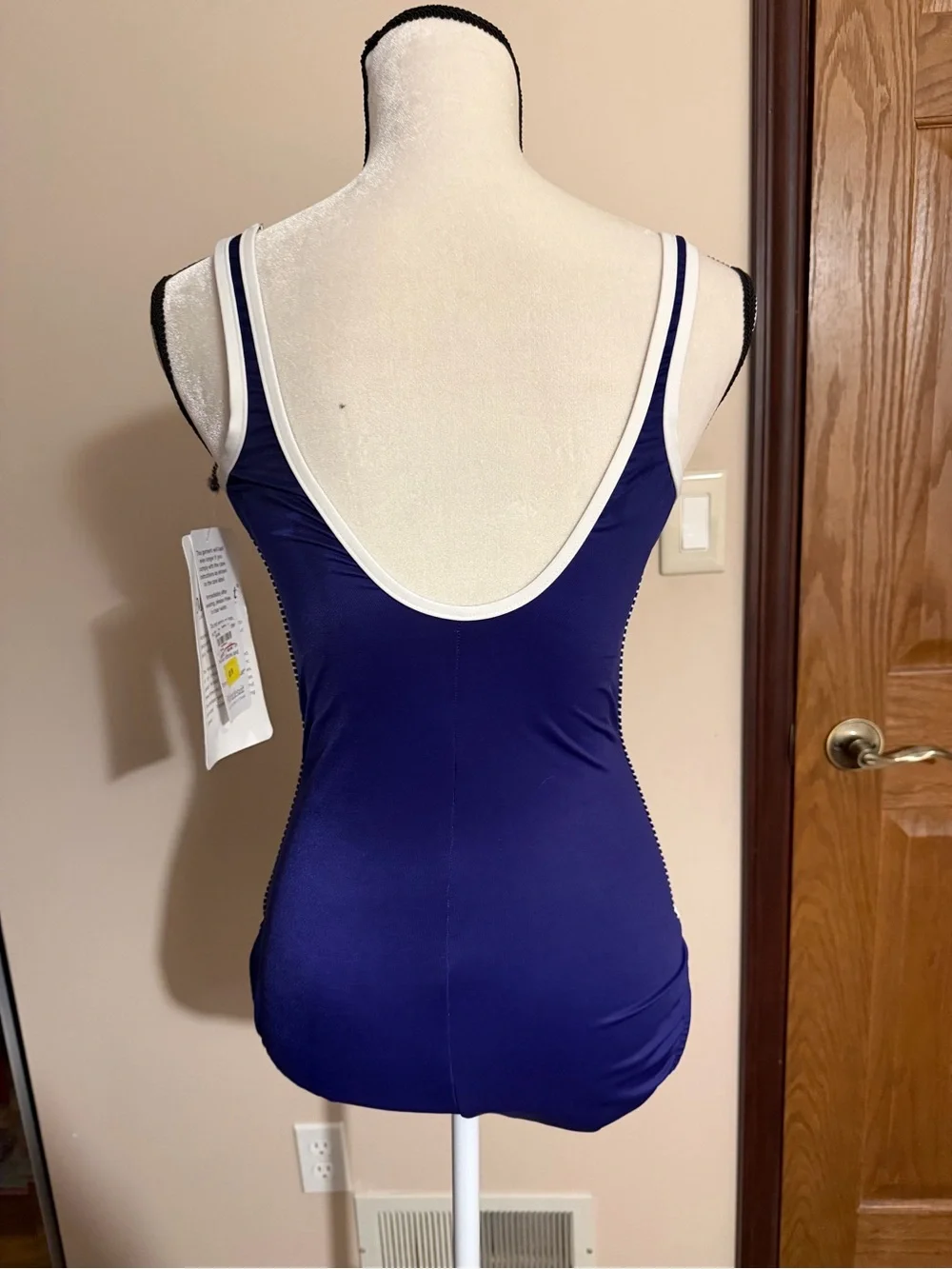Miraclesuit Blue White Slimming One Piece Swimsuit NWT Size 12